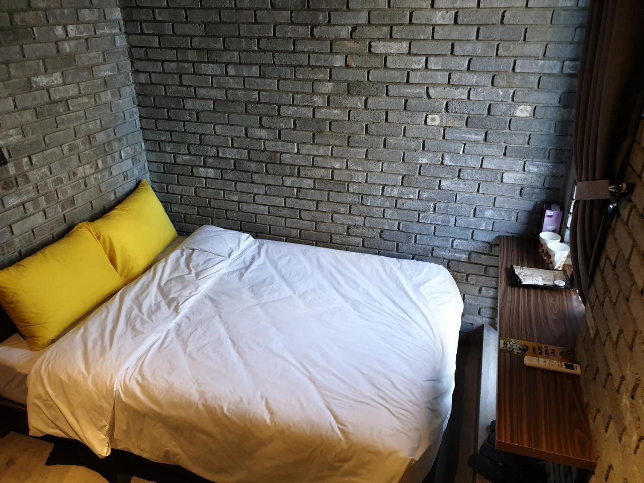 The Vietnam Hostel Дананг Екстер'єр фото